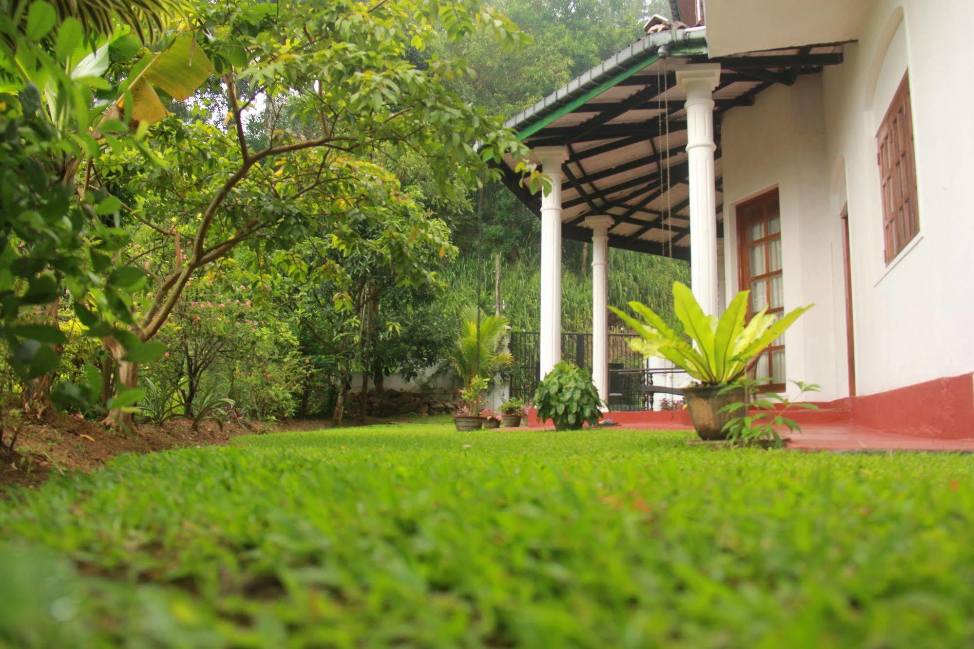 Pearl House Hotel Kandy Exterior foto